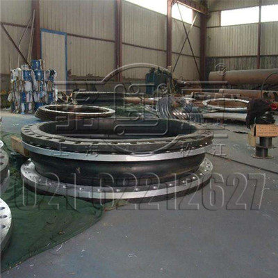 KDF 翻邊單球體橡膠接頭